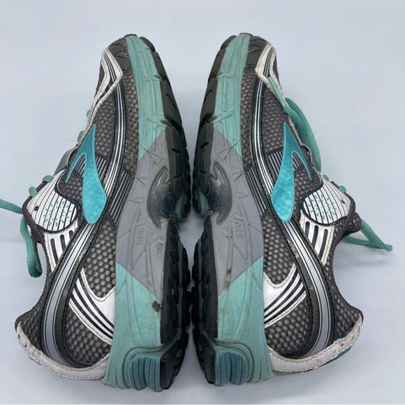 Brooks Ravena 3, Running Shoes. Size 8.5. In excellent condition! - Picture 9 of 9